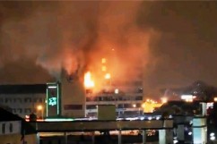 В центре Грозного не утихает стрельба. Видео