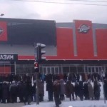 Будни «ДНР». Жуткие очереди за едой в Донецке. Видео